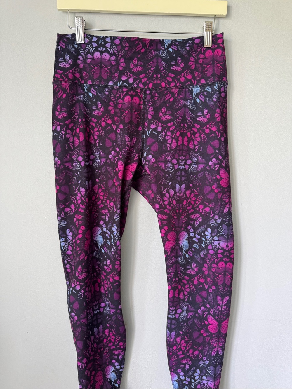 Fabletics Purple & Pink Butterfly Print Leggings
